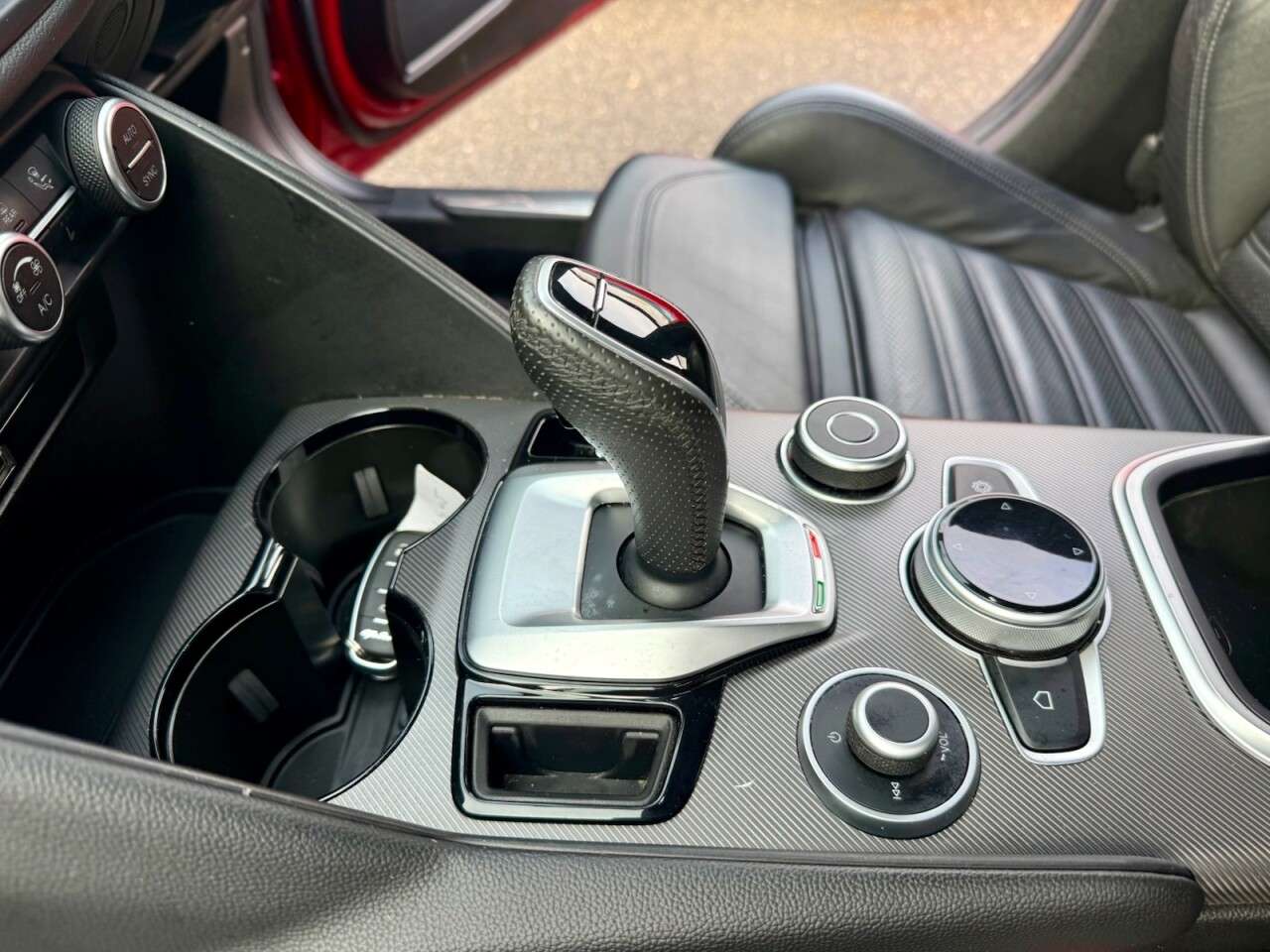 2021 ALFA ROMEO GIULIA 2021 ALFA ROMEO GIULIA