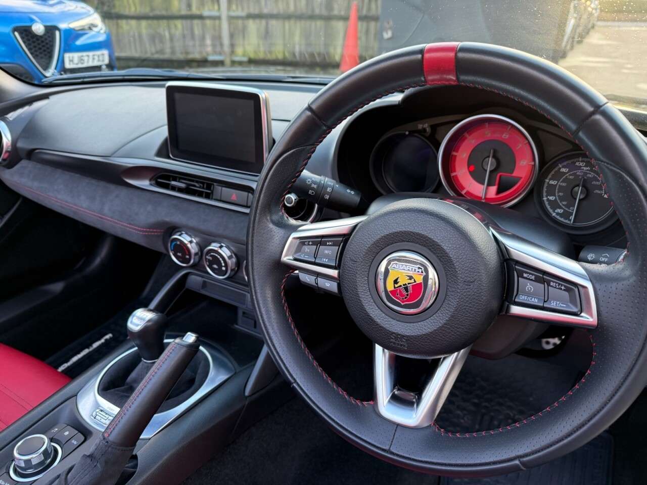 2018 ABARTH 124 SPIDER 2018 ABARTH 124 SPIDER