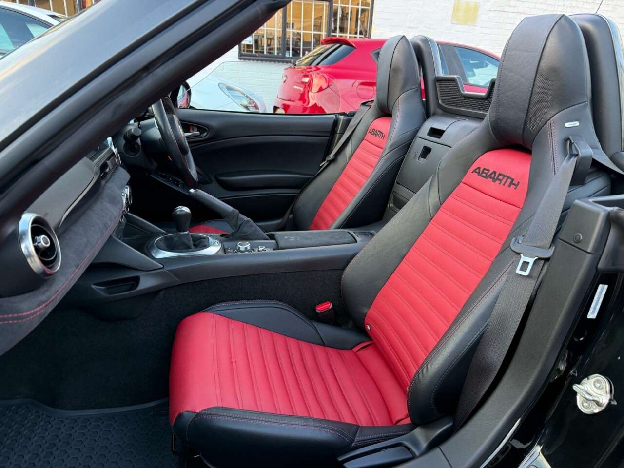 2018 ABARTH 124 SPIDER 2018 ABARTH 124 SPIDER