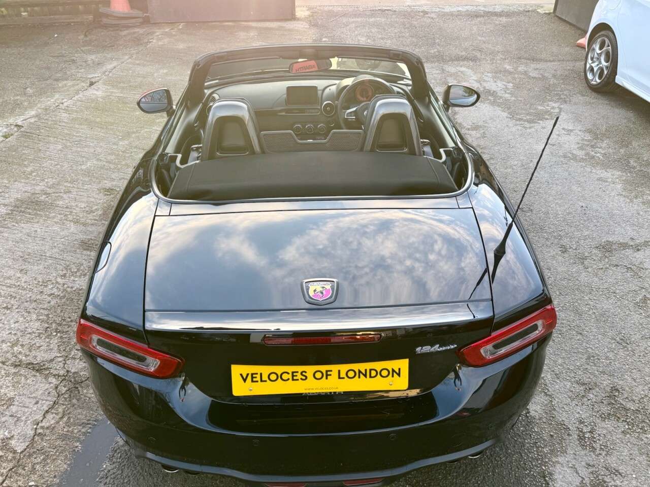 2018 ABARTH 124 SPIDER 2018 ABARTH 124 SPIDER