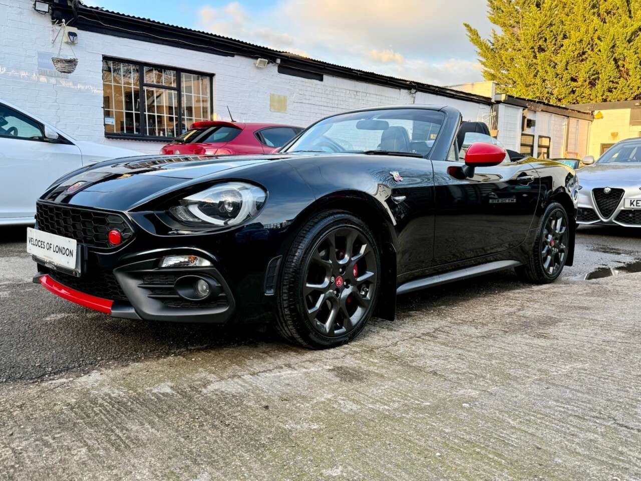 2018 ABARTH 124 SPIDER 2018 ABARTH 124 SPIDER