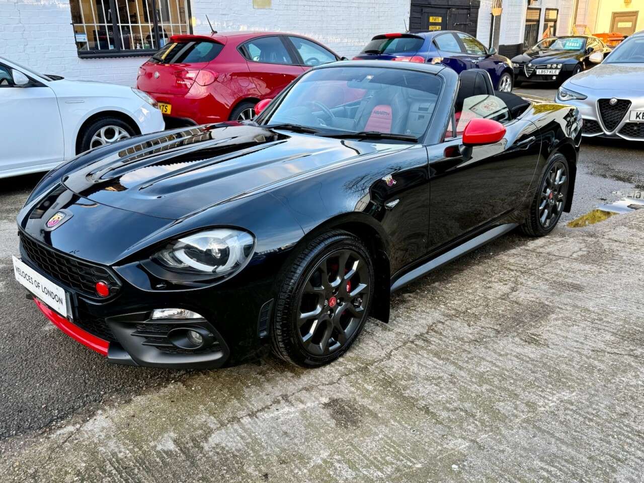 A 2018 ABARTH 124 SPIDER 1.4 MultiAir Convertible 2dr Petrol Manual Euro 6 (170 ps) VISIBILITY+BOSE+ A 2018 ABARTH 124 SPIDER 1.4 MultiAir Convertible 2dr Petrol Manual Euro 6 (170 ps) VISIBILITY+BOSE+