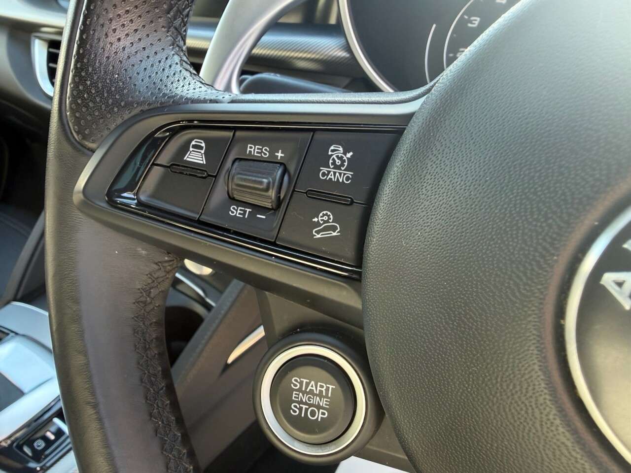 2021 ALFA ROMEO STELVIO 2021 ALFA ROMEO STELVIO