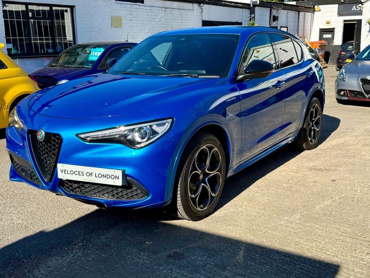 A 2021 ALFA ROMEO STELVIO 2.0T Veloce SUV 5dr Petrol Auto Q4 AWD Euro 6 (s/s) (280 ps) ..APPLE CARPLA A 2021 ALFA ROMEO STELVIO 2.0T Veloce SUV 5dr Petrol Auto Q4 AWD Euro 6 (s/s) (280 ps) ..APPLE CARPLA
