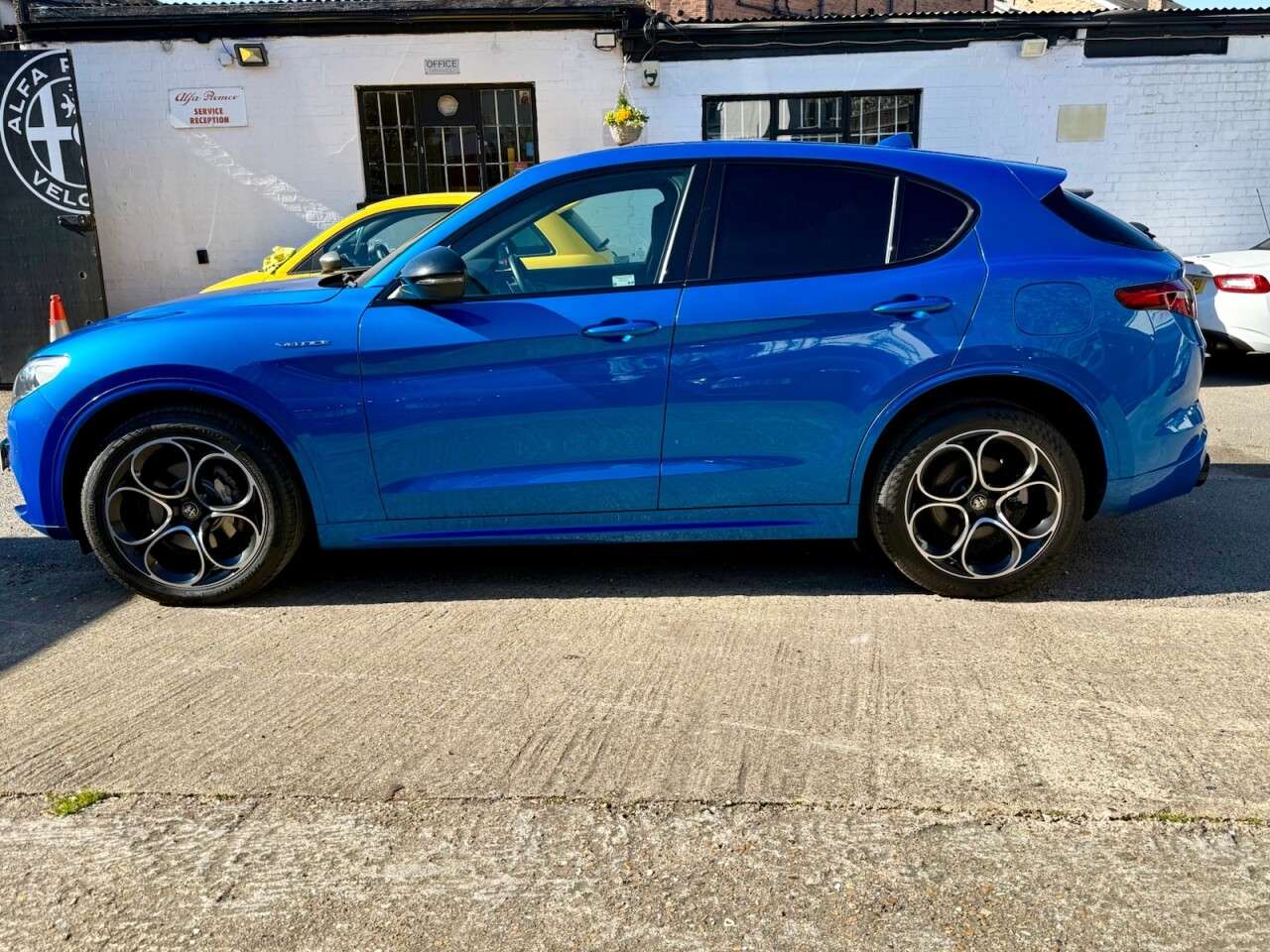 2021 ALFA ROMEO STELVIO 2021 ALFA ROMEO STELVIO