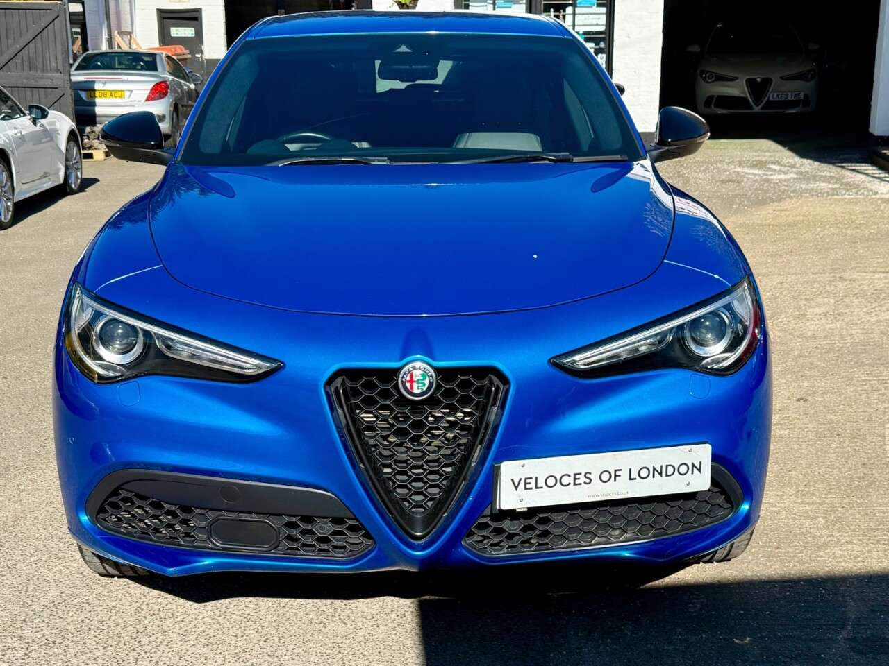A 2021 ALFA ROMEO STELVIO 2.0T Veloce SUV 5dr Petrol Auto Q4 AWD Euro 6 (s/s) (280 ps) ..APPLE CARPLA A 2021 ALFA ROMEO STELVIO 2.0T Veloce SUV 5dr Petrol Auto Q4 AWD Euro 6 (s/s) (280 ps) ..APPLE CARPLA