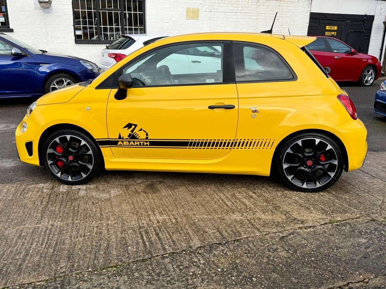 A 2021 ABARTH 595 1.4 T-Jet Competizione 70th Hatchback 3dr Petrol Manual Euro 6 (180 bhp) AB A 2021 ABARTH 595 1.4 T-Jet Competizione 70th Hatchback 3dr Petrol Manual Euro 6 (180 bhp) AB