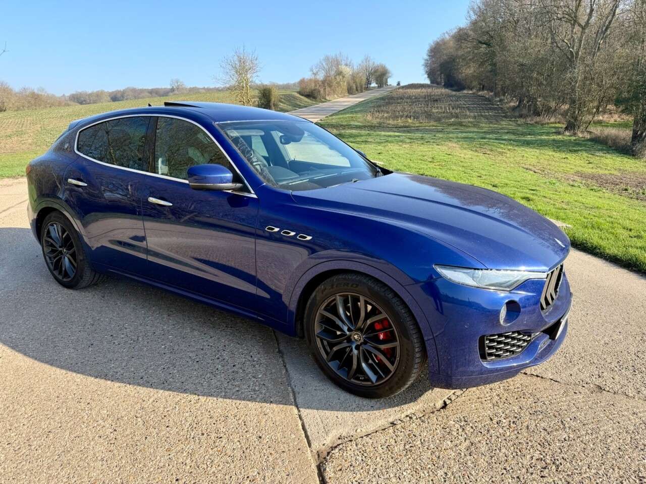 2021 MASERATI LEVANTE 2021 MASERATI LEVANTE