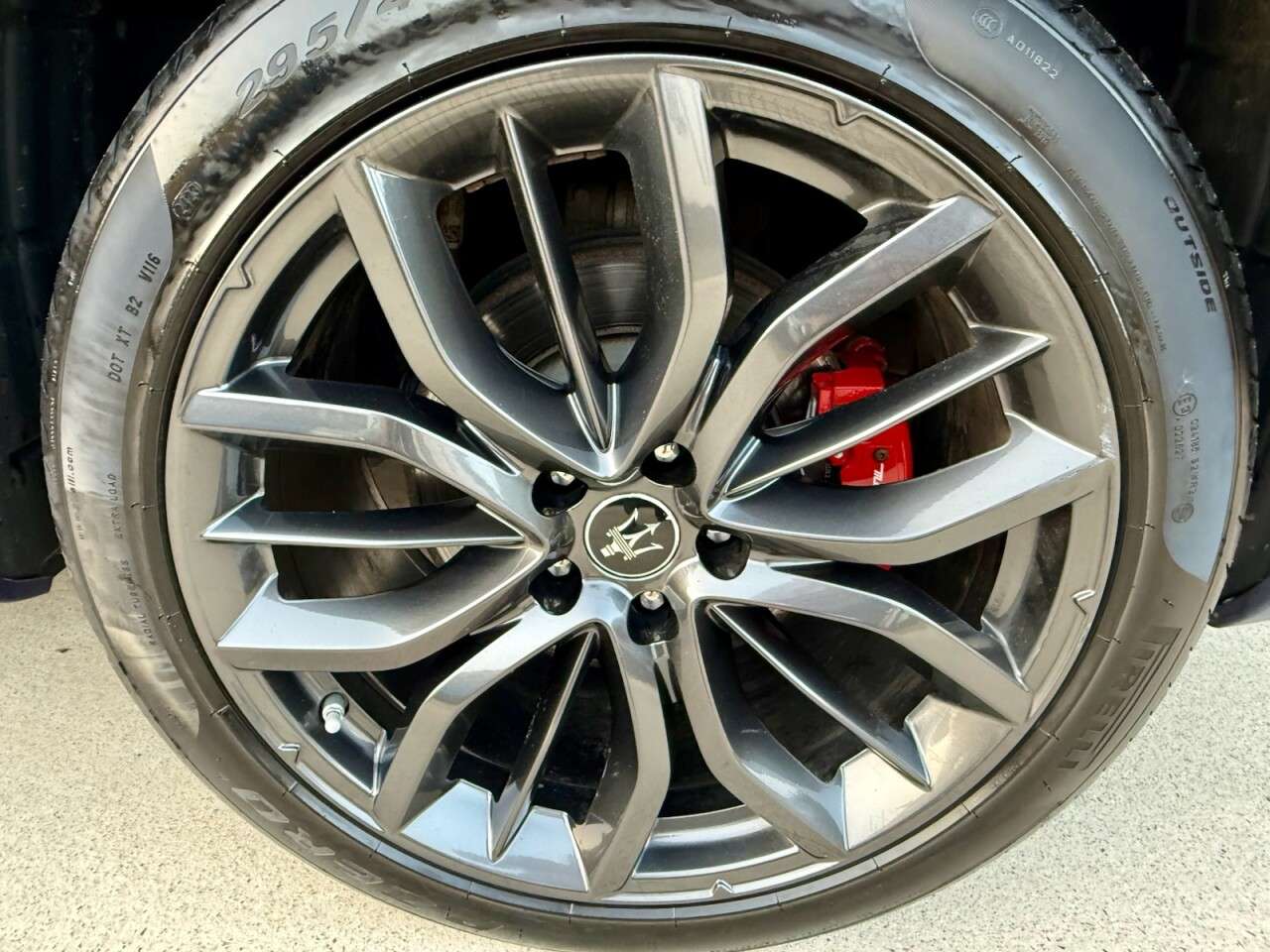 2021 MASERATI LEVANTE 2021 MASERATI LEVANTE