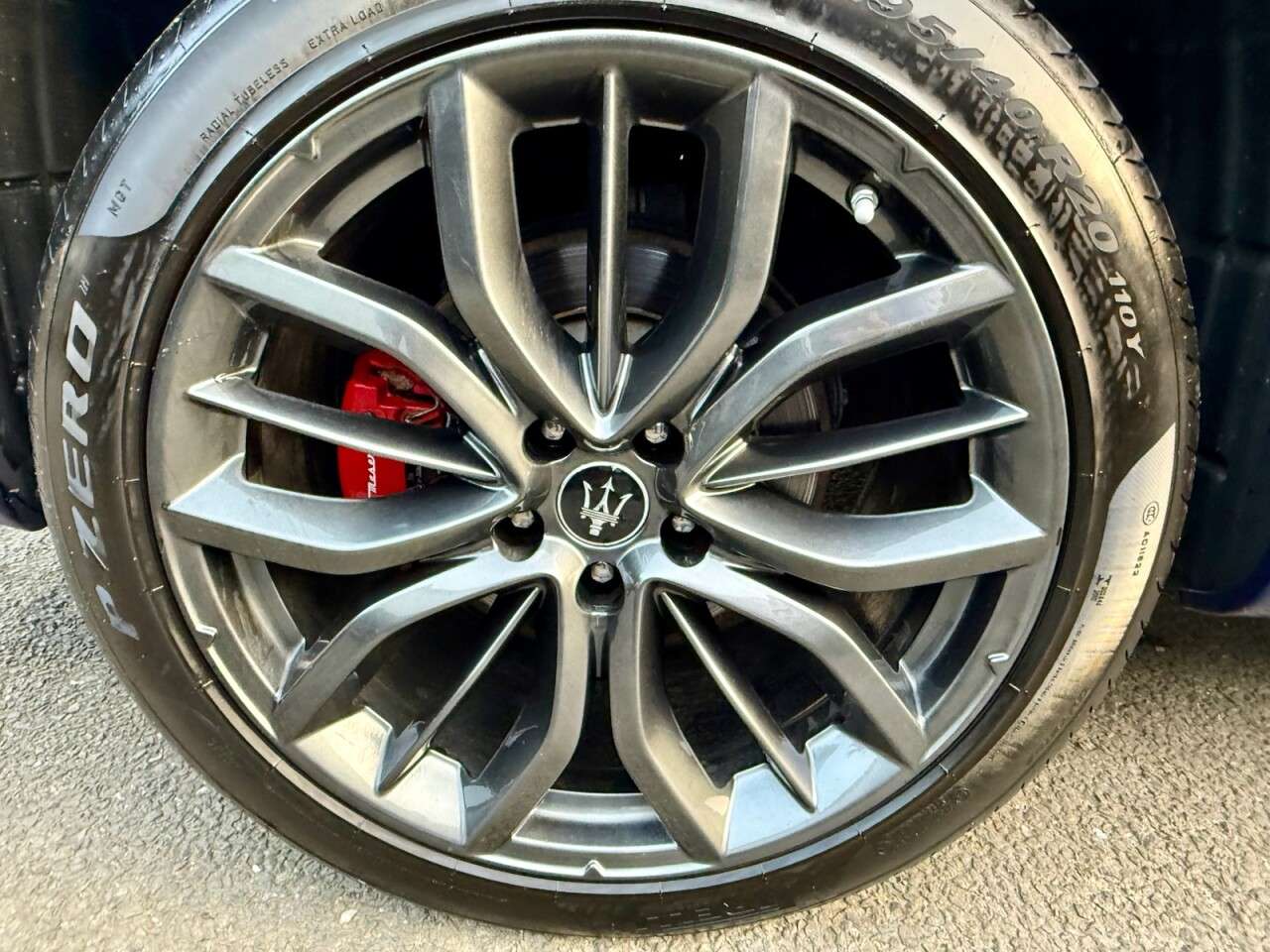 2021 MASERATI LEVANTE 2021 MASERATI LEVANTE