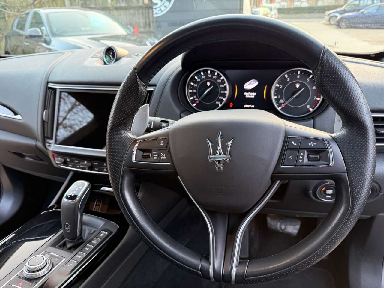 2021 MASERATI LEVANTE 2021 MASERATI LEVANTE
