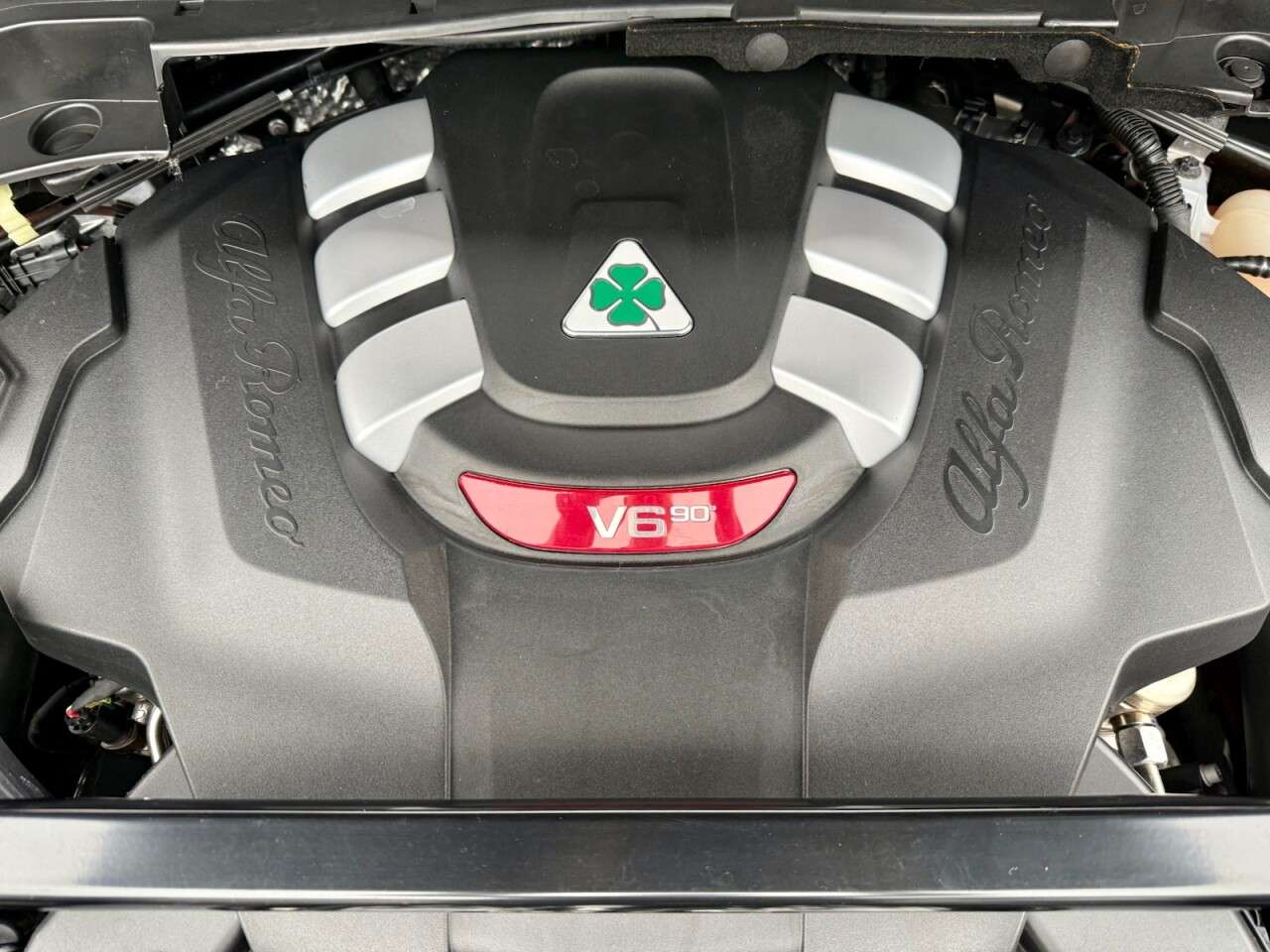 2019 ALFA ROMEO STELVIO 2019 ALFA ROMEO STELVIO