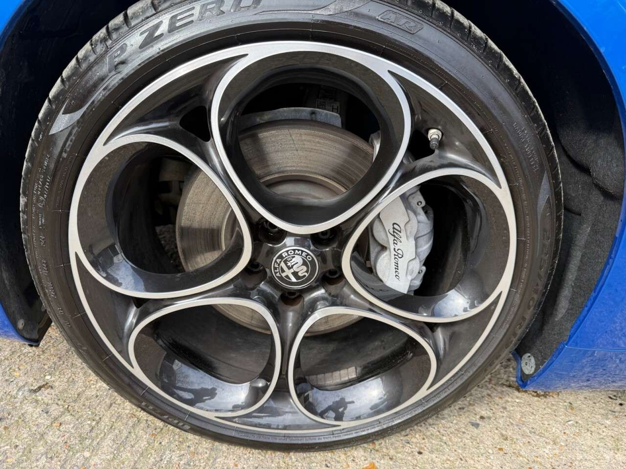 2023 ALFA ROMEO GIULIA 2023 ALFA ROMEO GIULIA