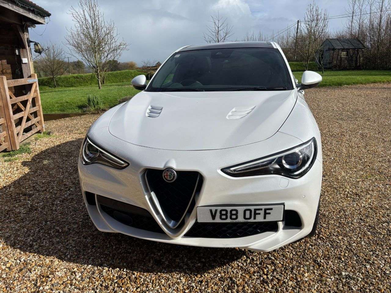 A 2019 ALFA ROMEO STELVIO 2.9 V6 Bi-Turbo Quadrifoglio SUV 5dr Petrol Auto Q4 AWD Euro 6 (s/s) (510 p A 2019 ALFA ROMEO STELVIO 2.9 V6 Bi-Turbo Quadrifoglio SUV 5dr Petrol Auto Q4 AWD Euro 6 (s/s) (510 p