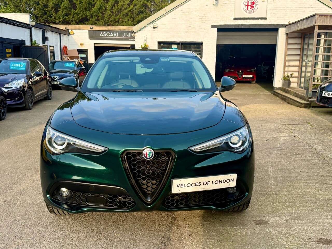 A 2020 ALFA ROMEO STELVIO 2.2 TD Speciale SUV 5dr Diesel Auto Q4 AWD Euro 6 (s/s) (210 ps) A 2020 ALFA ROMEO STELVIO 2.2 TD Speciale SUV 5dr Diesel Auto Q4 AWD Euro 6 (s/s) (210 ps)