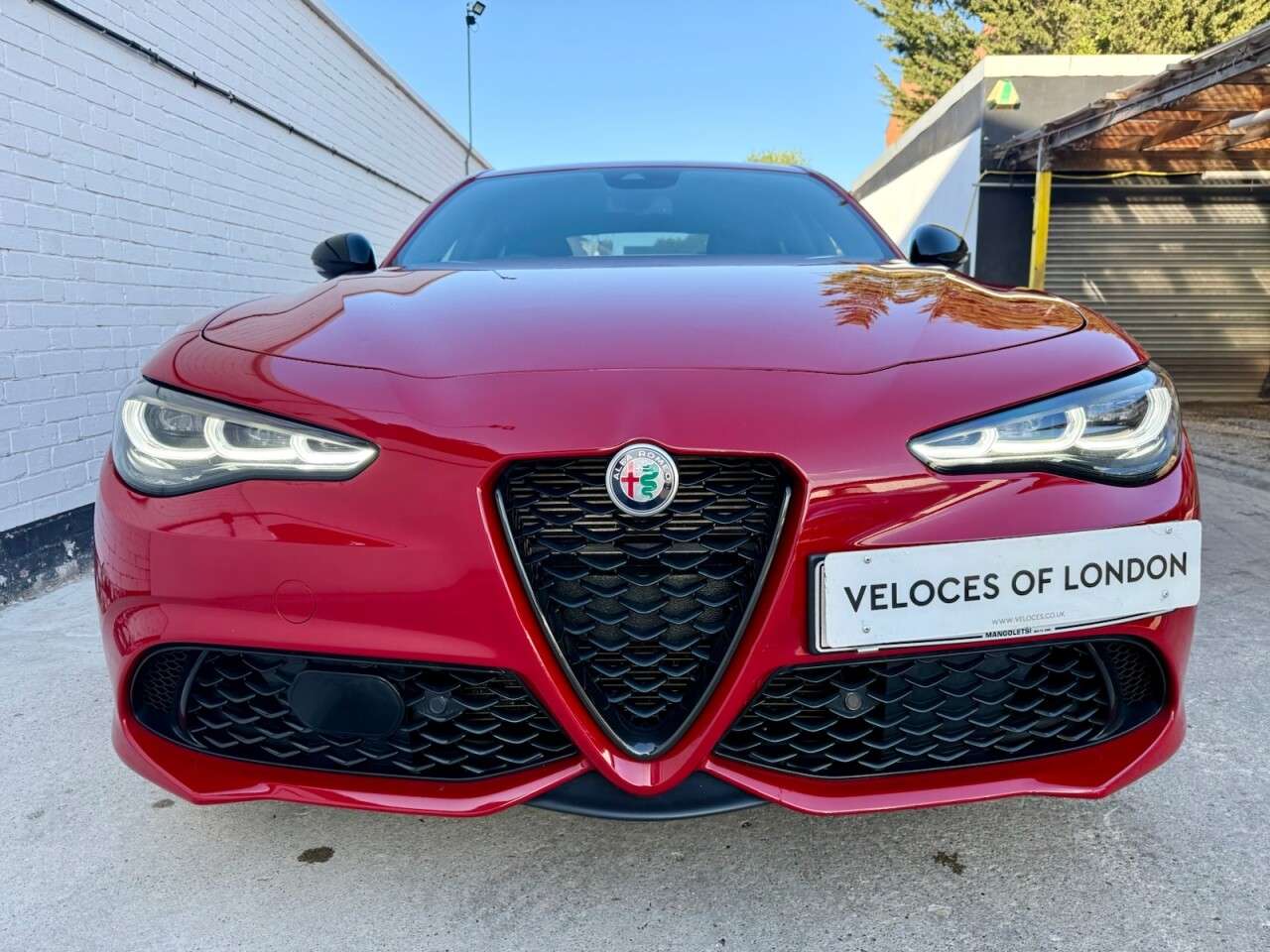 A 2023 ALFA ROMEO GIULIA 2.0T Veloce Saloon 4dr Petrol Auto Euro 6 (s/s) (280 ps) FANTASTIC MILEAGE A 2023 ALFA ROMEO GIULIA 2.0T Veloce Saloon 4dr Petrol Auto Euro 6 (s/s) (280 ps) FANTASTIC MILEAGE