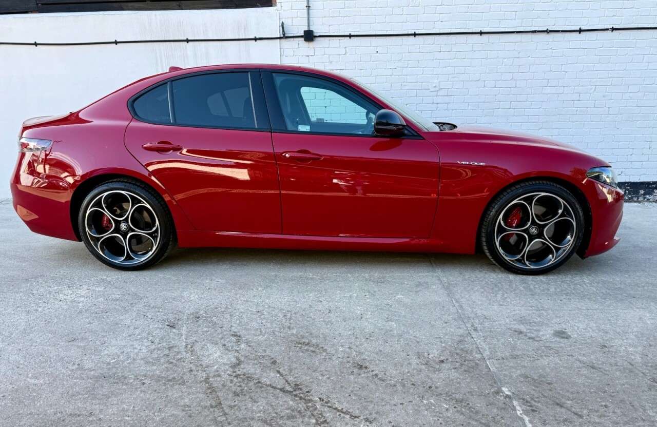 2023 ALFA ROMEO GIULIA 2023 ALFA ROMEO GIULIA