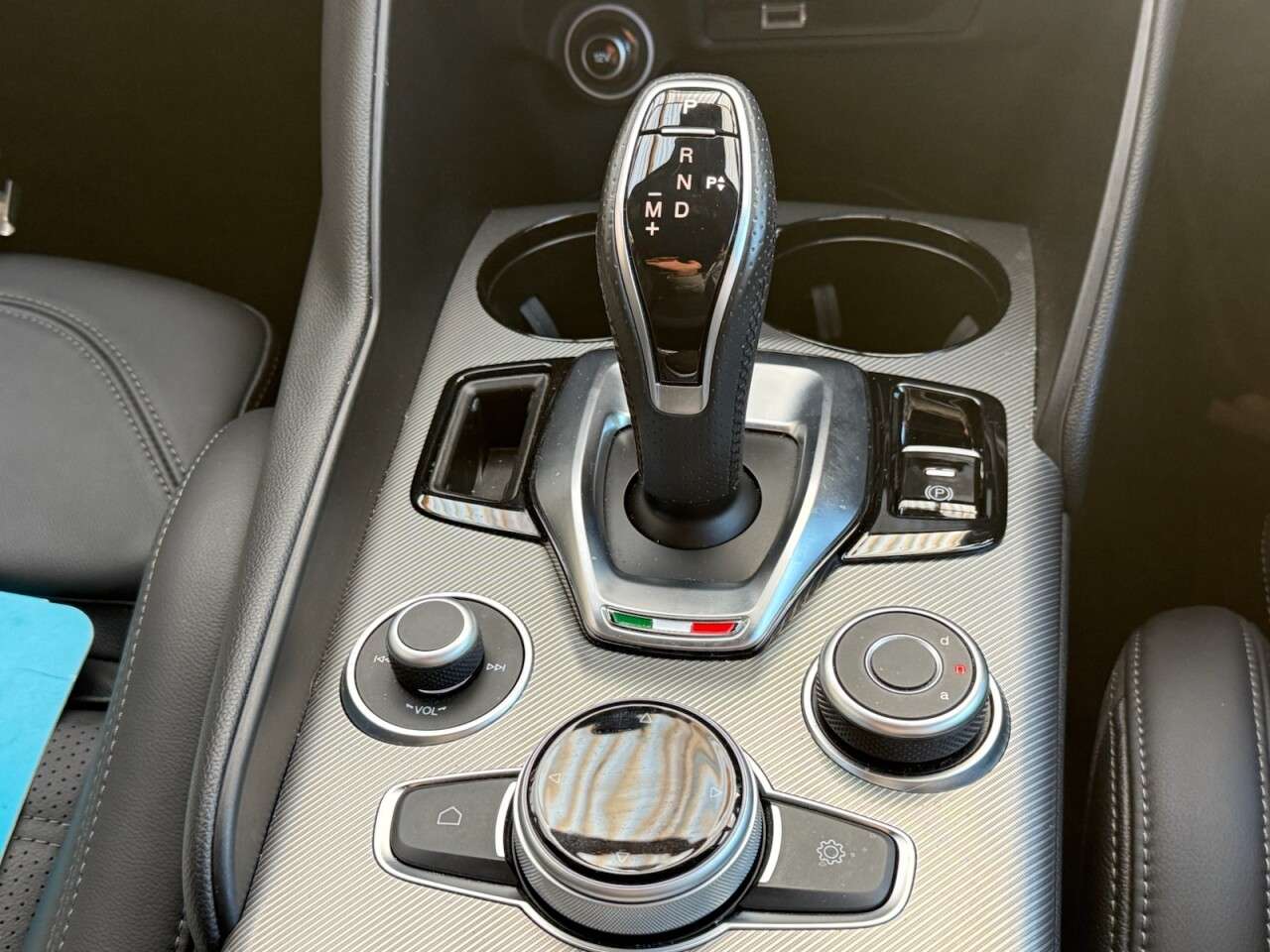 2023 ALFA ROMEO GIULIA 2023 ALFA ROMEO GIULIA