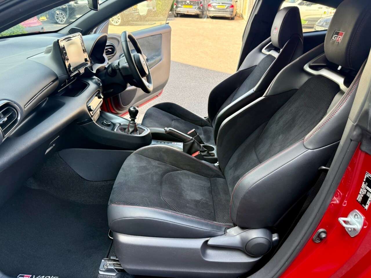2021 TOYOTA YARIS 2021 TOYOTA YARIS
