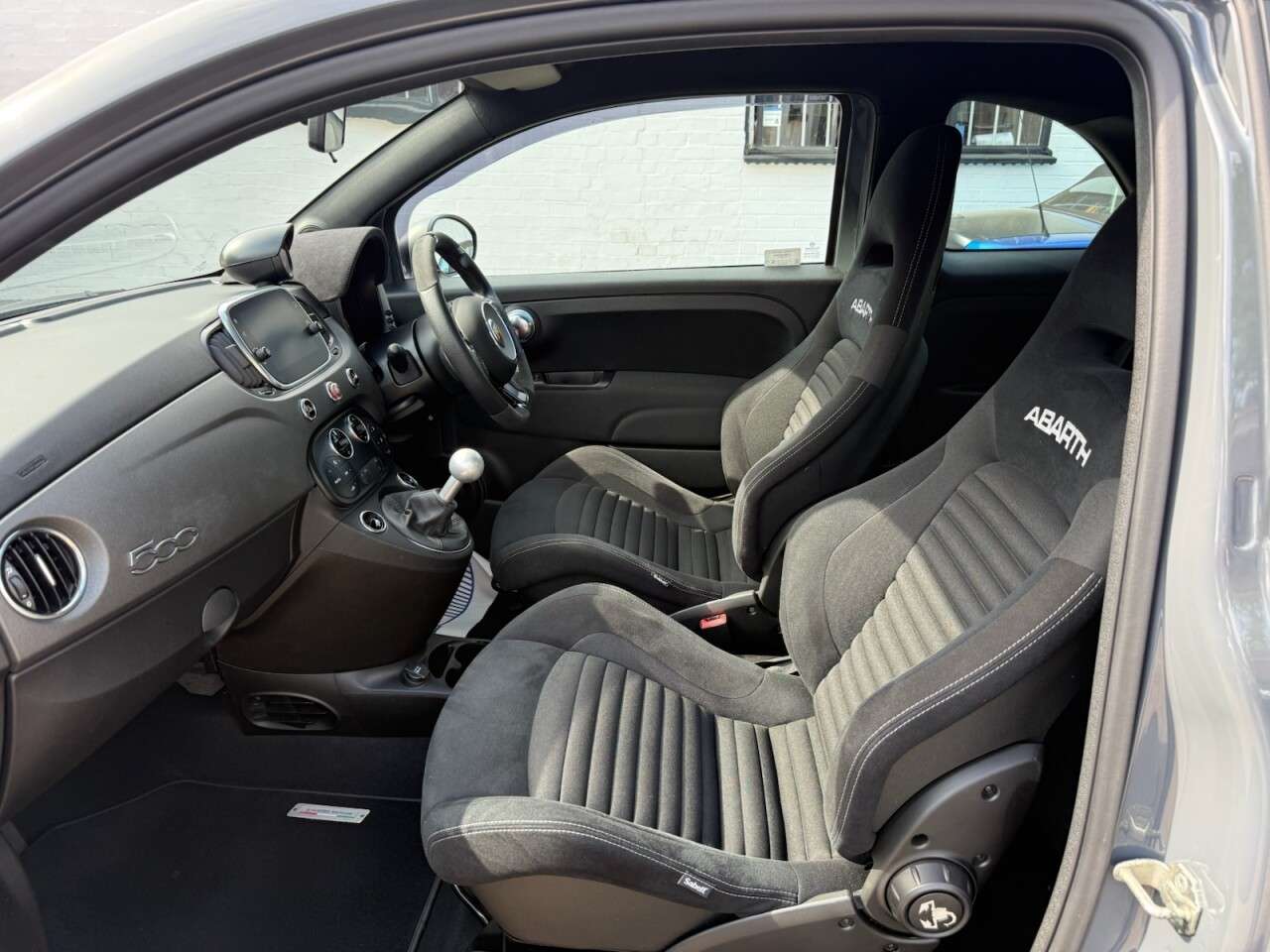 2020 ABARTH 595 2020 ABARTH 595
