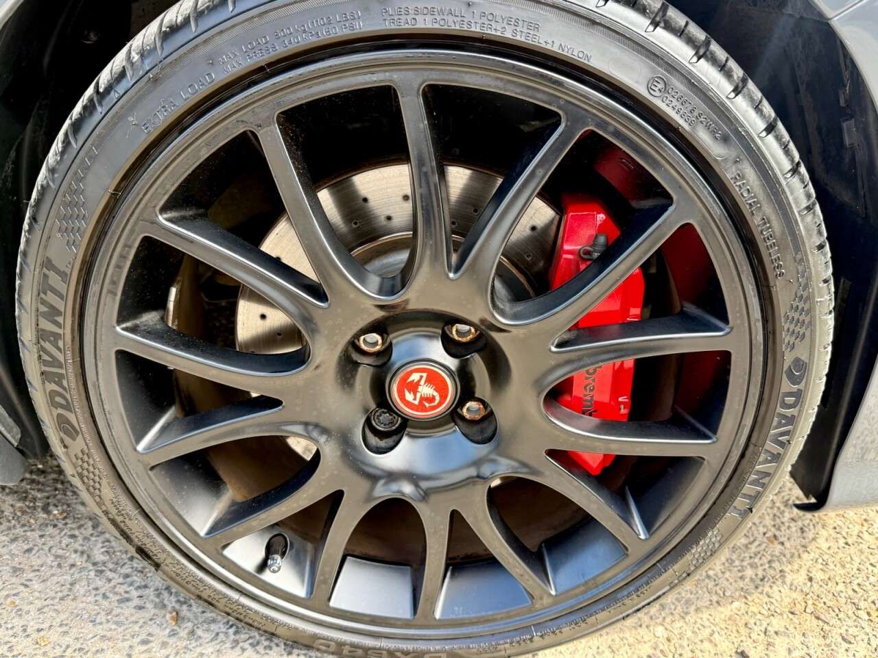 2020 ABARTH 595 2020 ABARTH 595