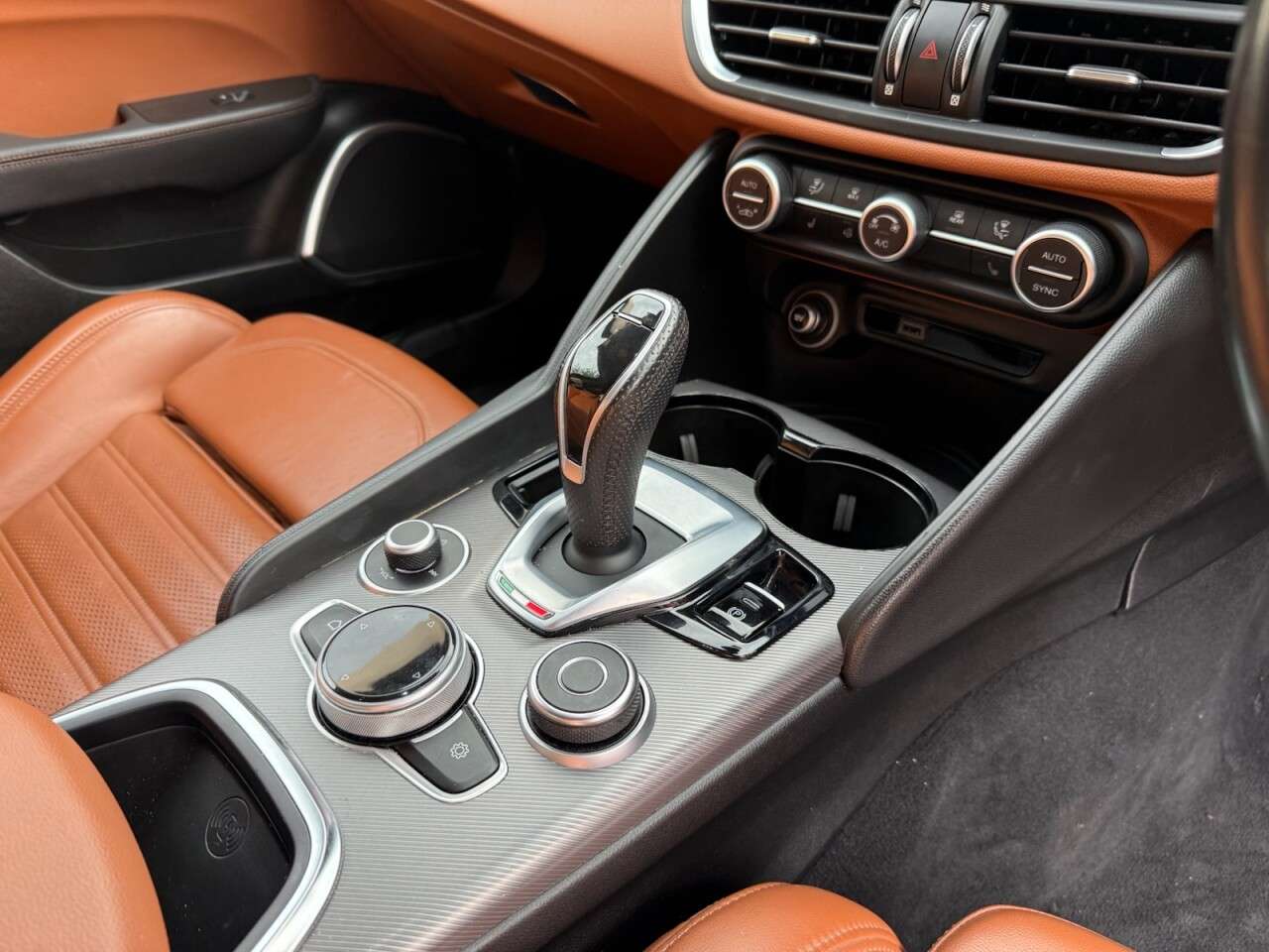 2020 ALFA ROMEO GIULIA 2020 ALFA ROMEO GIULIA