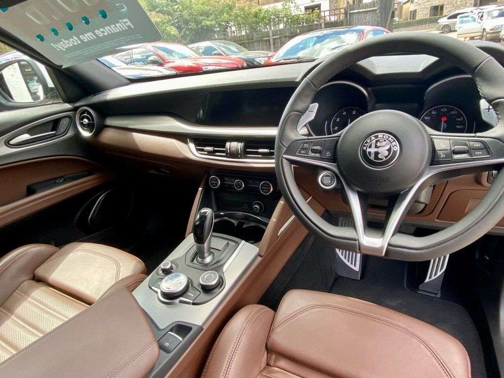2018 ALFA ROMEO STELVIO 2018 ALFA ROMEO STELVIO