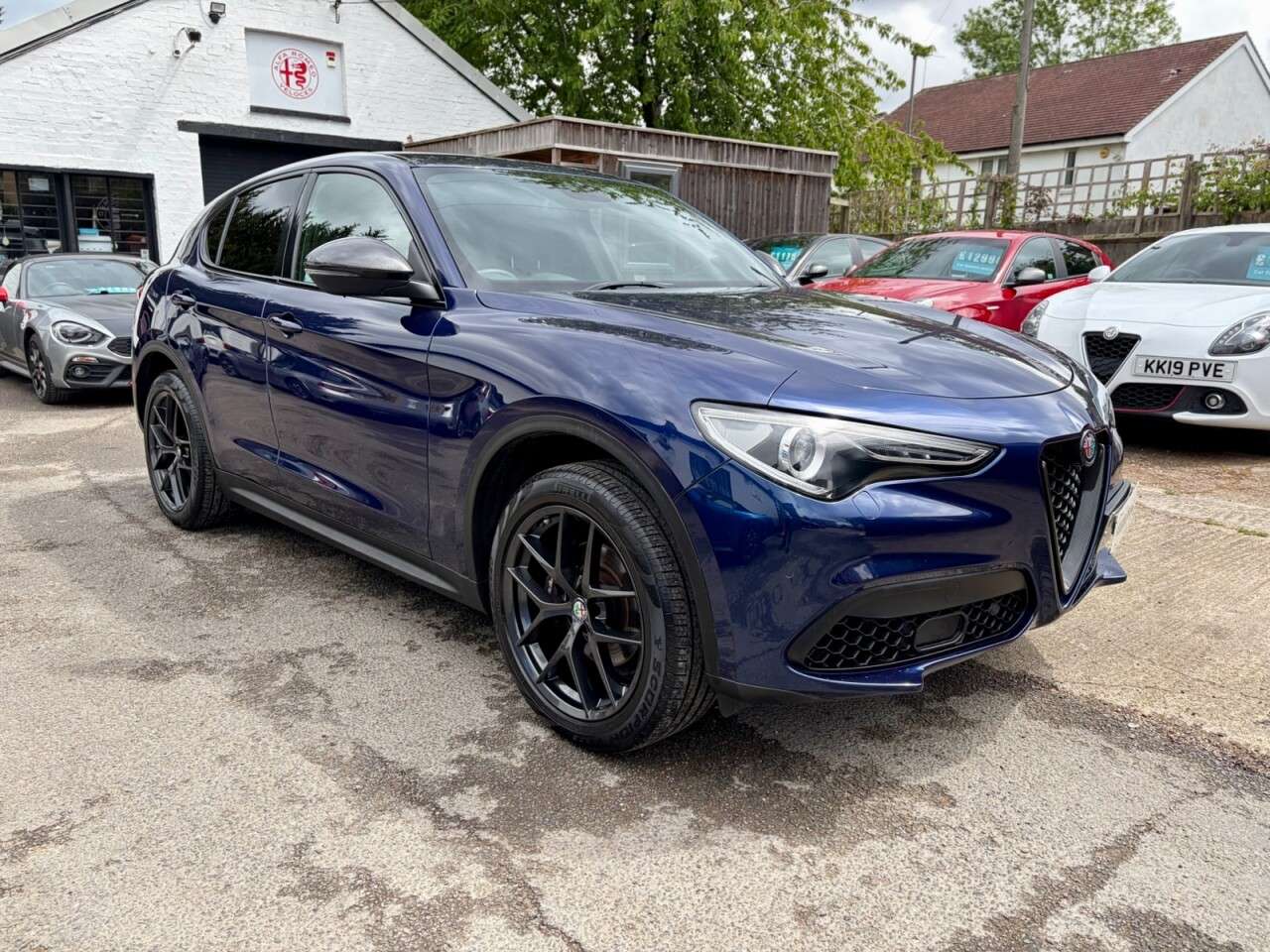 A 2018 ALFA ROMEO STELVIO 2.0T Milano Edizione SUV 5dr Petrol Auto Q4 AWD Euro 6 (s/s) (280 ps) FULL A 2018 ALFA ROMEO STELVIO 2.0T Milano Edizione SUV 5dr Petrol Auto Q4 AWD Euro 6 (s/s) (280 ps) FULL