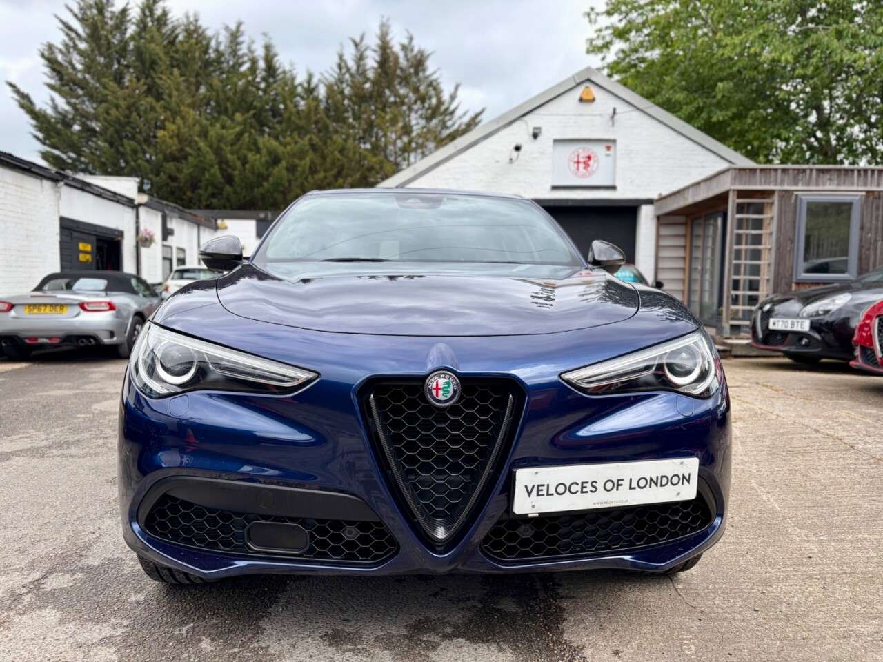 A 2018 ALFA ROMEO STELVIO 2.0T Milano Edizione SUV 5dr Petrol Auto Q4 AWD Euro 6 (s/s) (280 ps) FULL A 2018 ALFA ROMEO STELVIO 2.0T Milano Edizione SUV 5dr Petrol Auto Q4 AWD Euro 6 (s/s) (280 ps) FULL