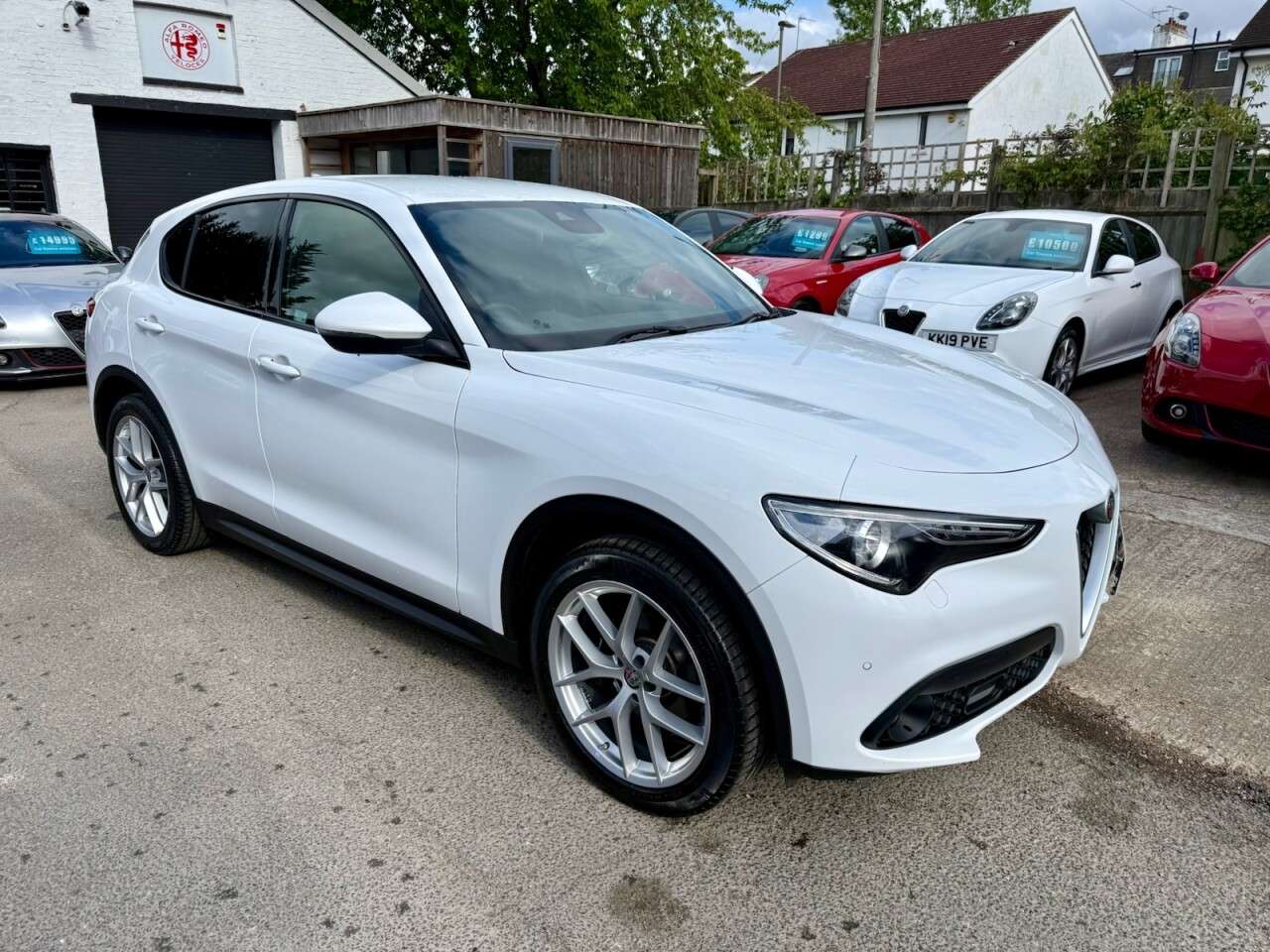 A 2018 ALFA ROMEO STELVIO 2.2 TD Milano Edizione SUV 5dr Diesel Auto Q4 AWD Euro 6 (s/s) (210 ps) 40 A 2018 ALFA ROMEO STELVIO 2.2 TD Milano Edizione SUV 5dr Diesel Auto Q4 AWD Euro 6 (s/s) (210 ps) 40