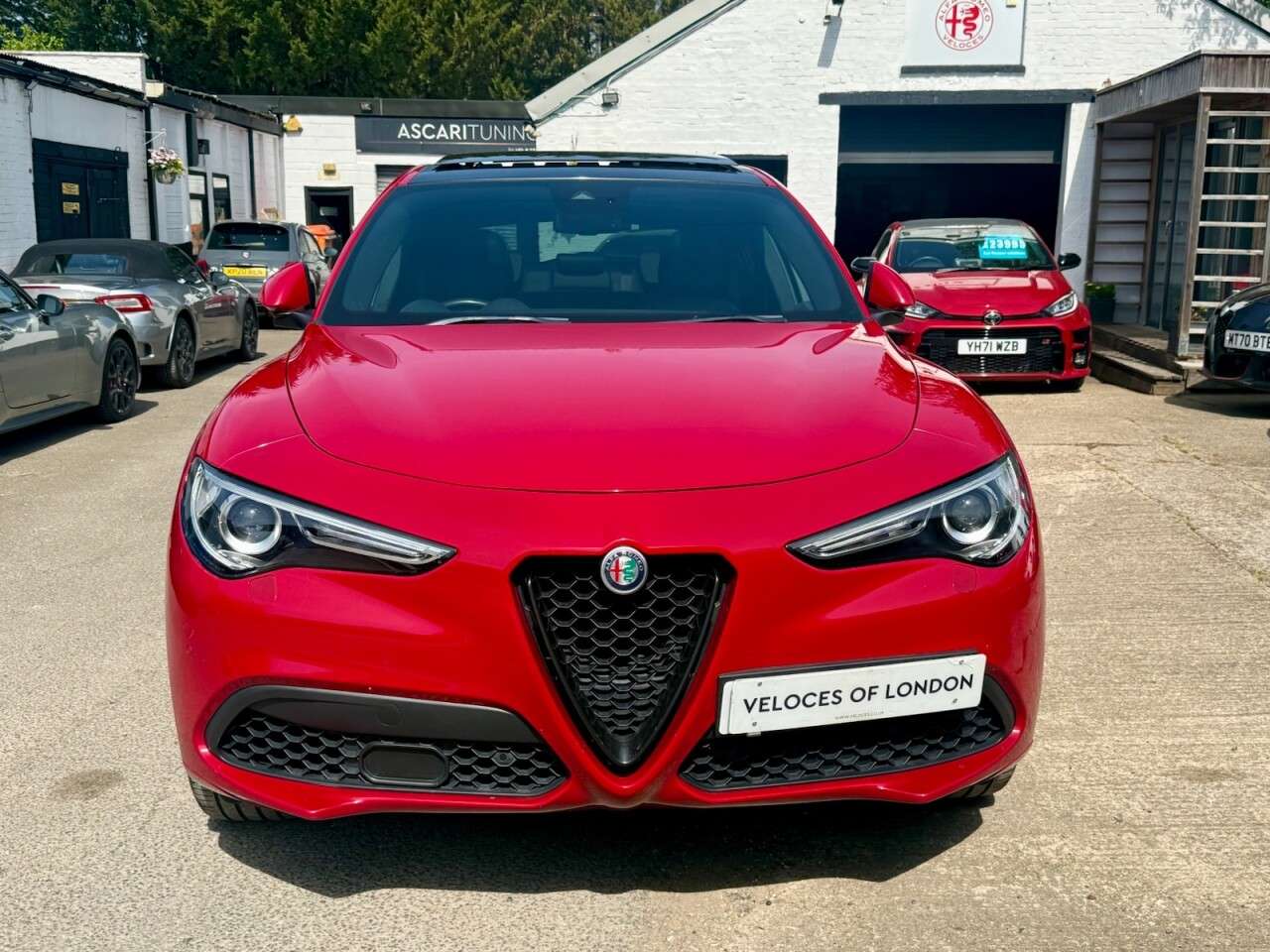 A 2020 ALFA ROMEO STELVIO 2.0T Veloce SUV 5dr Petrol Auto Q4 AWD Euro 6 (s/s) (280 ps) OVER £5000 OF A 2020 ALFA ROMEO STELVIO 2.0T Veloce SUV 5dr Petrol Auto Q4 AWD Euro 6 (s/s) (280 ps) OVER £5000 OF