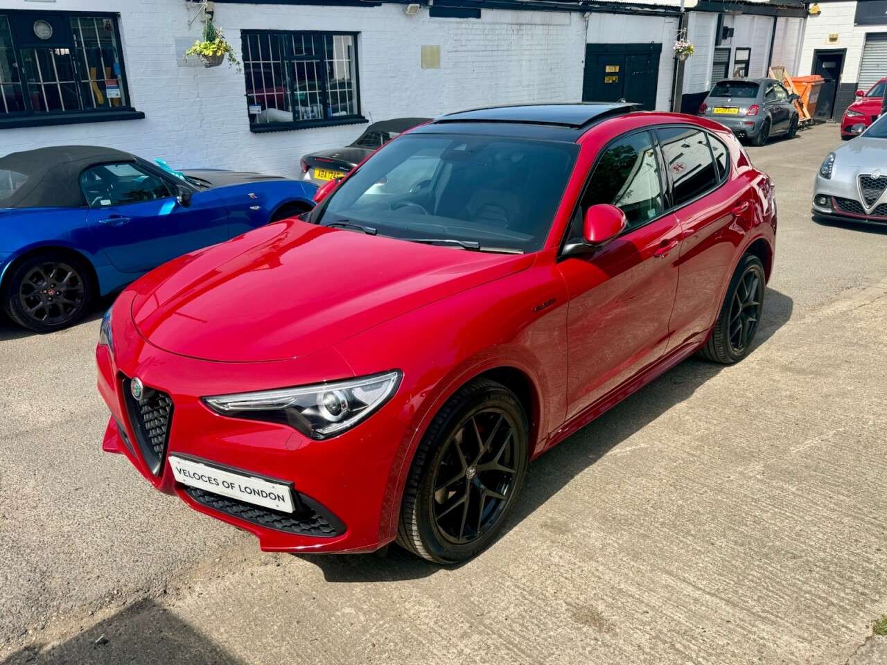 A 2020 ALFA ROMEO STELVIO 2.0T Veloce SUV 5dr Petrol Auto Q4 AWD Euro 6 (s/s) (280 ps) OVER £5000 OF A 2020 ALFA ROMEO STELVIO 2.0T Veloce SUV 5dr Petrol Auto Q4 AWD Euro 6 (s/s) (280 ps) OVER £5000 OF