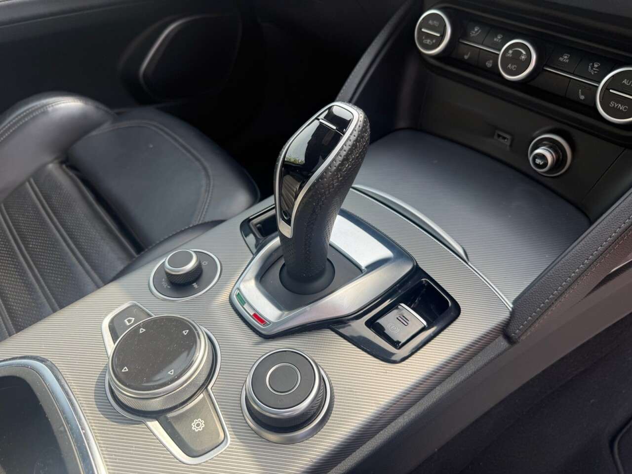 2020 ALFA ROMEO STELVIO 2020 ALFA ROMEO STELVIO