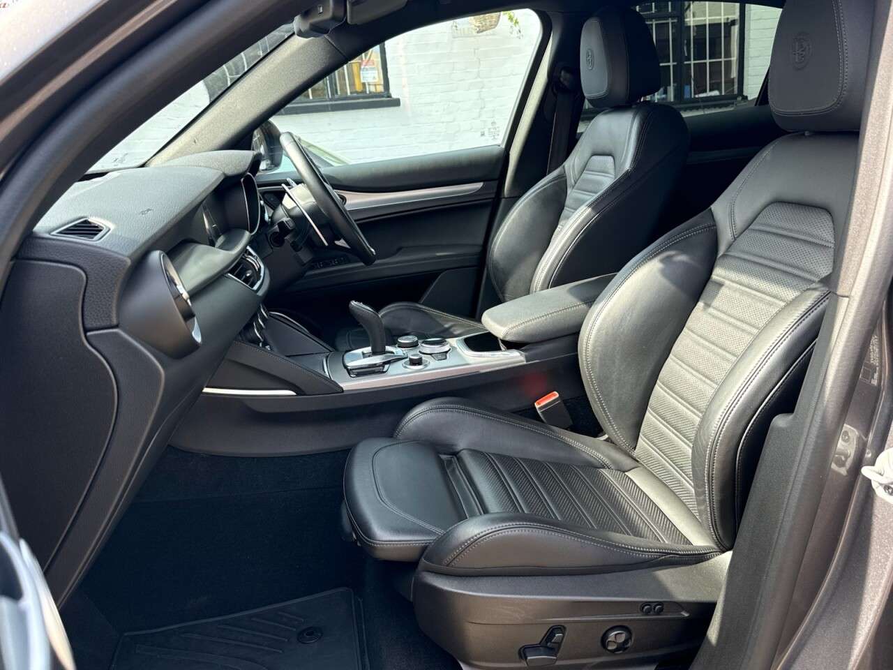 2022 ALFA ROMEO STELVIO 2022 ALFA ROMEO STELVIO