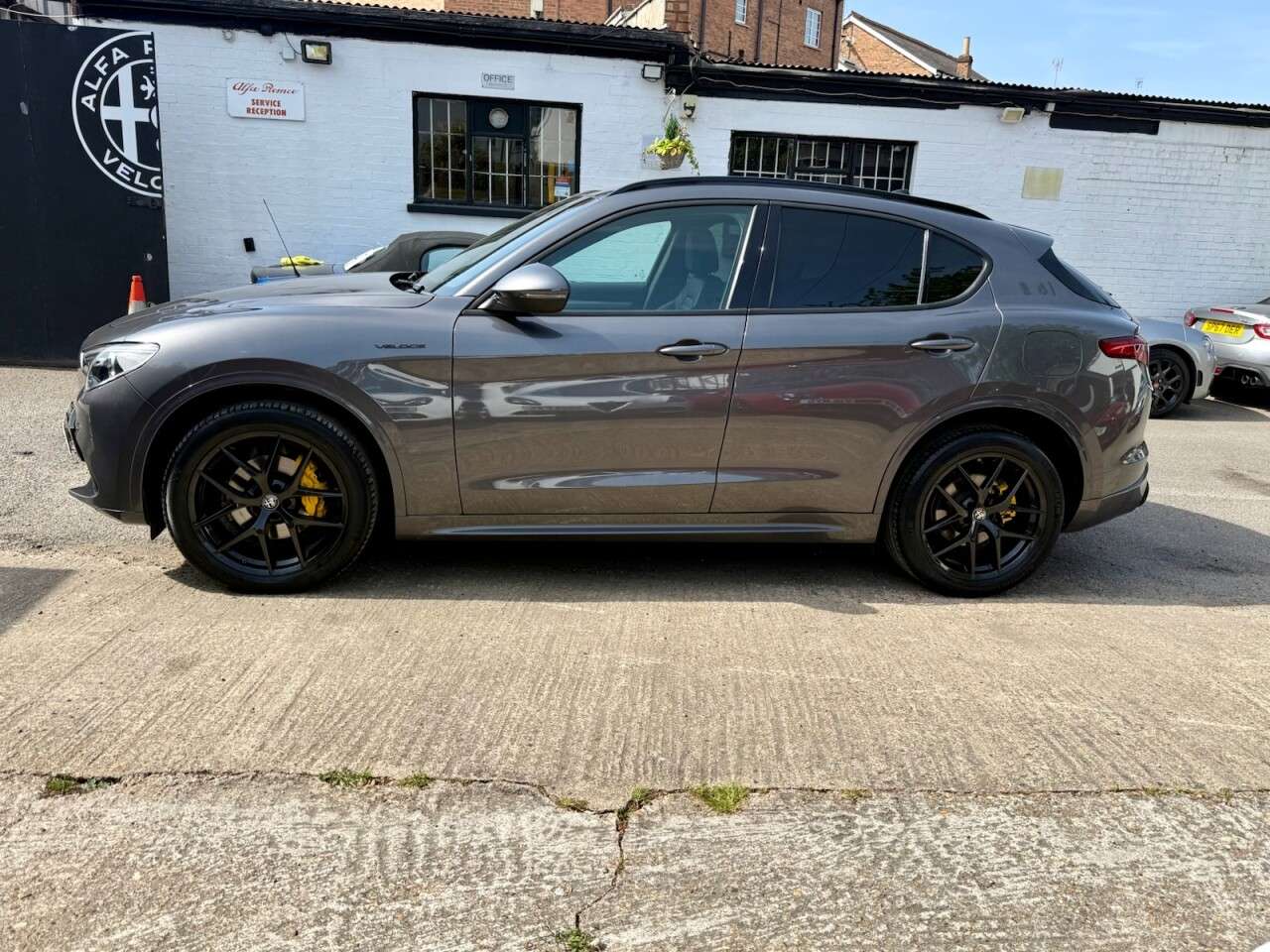2022 ALFA ROMEO STELVIO 2022 ALFA ROMEO STELVIO