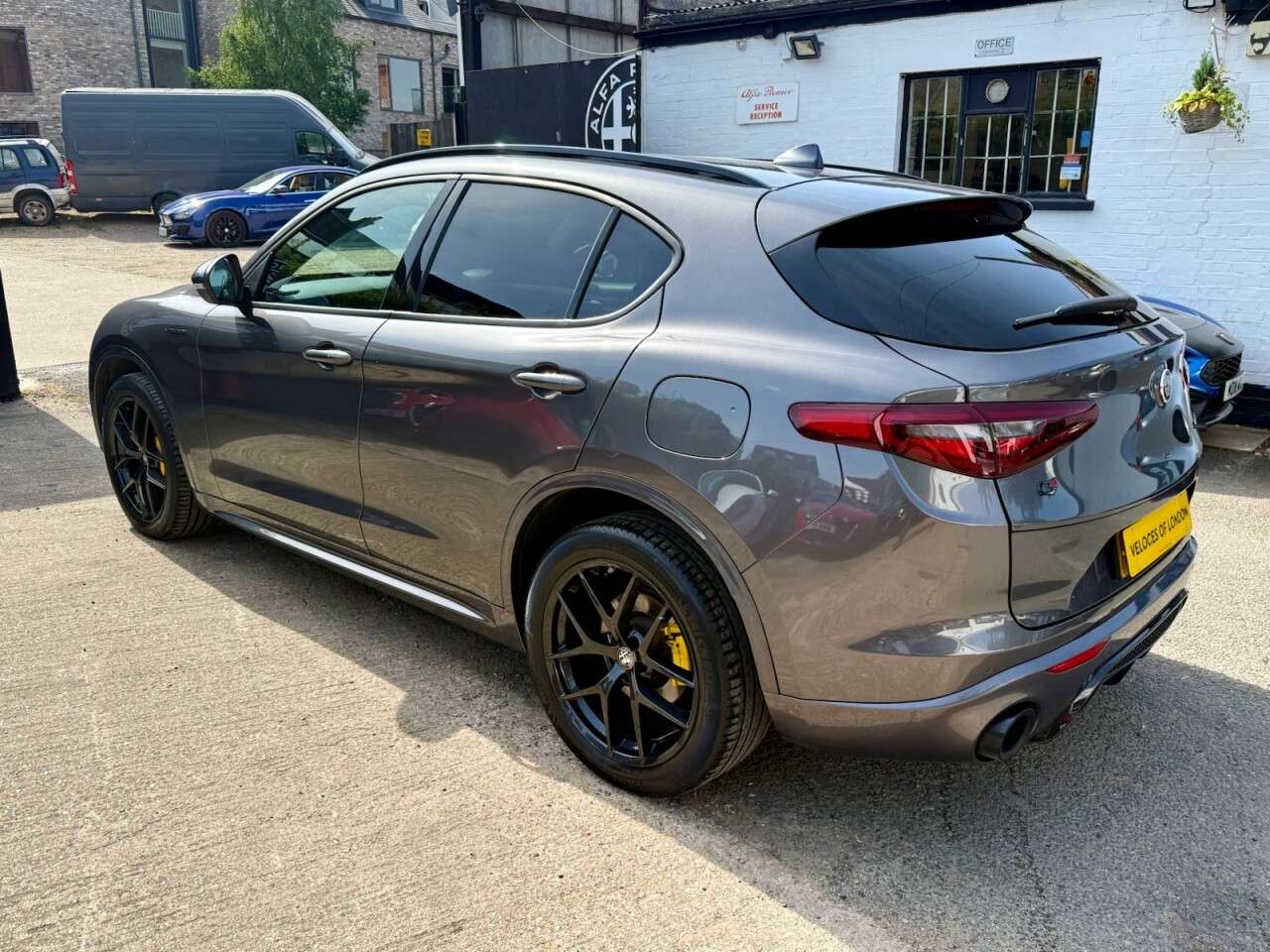 2022 ALFA ROMEO STELVIO 2022 ALFA ROMEO STELVIO