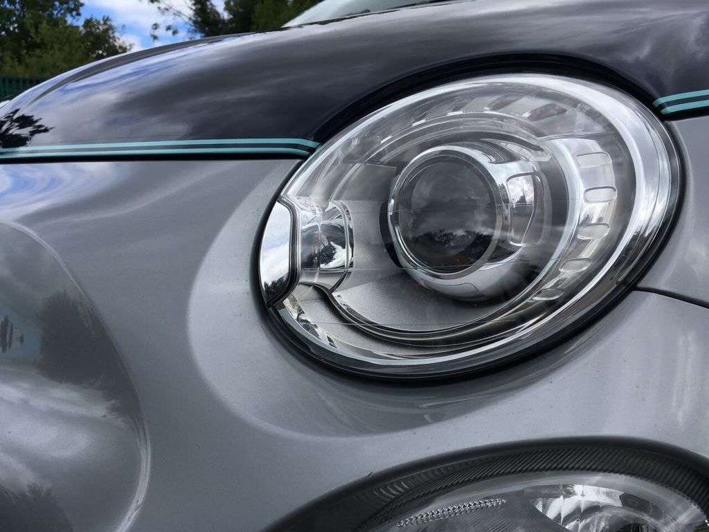 2018 ABARTH 695 2018 ABARTH 695