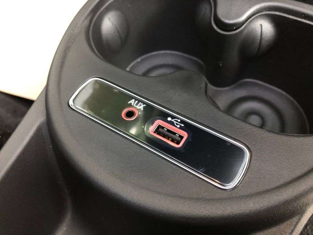 2018 ABARTH 695 2018 ABARTH 695