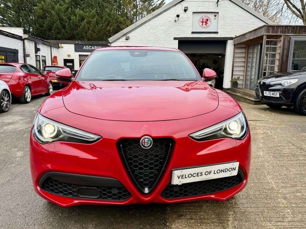 A 2022 ALFA ROMEO STELVIO 2.0T Veloce SUV 5dr Petrol Auto Q4 AWD Euro 6 (s/s) (280 ps) 20" ALLOYS + C A 2022 ALFA ROMEO STELVIO 2.0T Veloce SUV 5dr Petrol Auto Q4 AWD Euro 6 (s/s) (280 ps) 20" ALLOYS + C