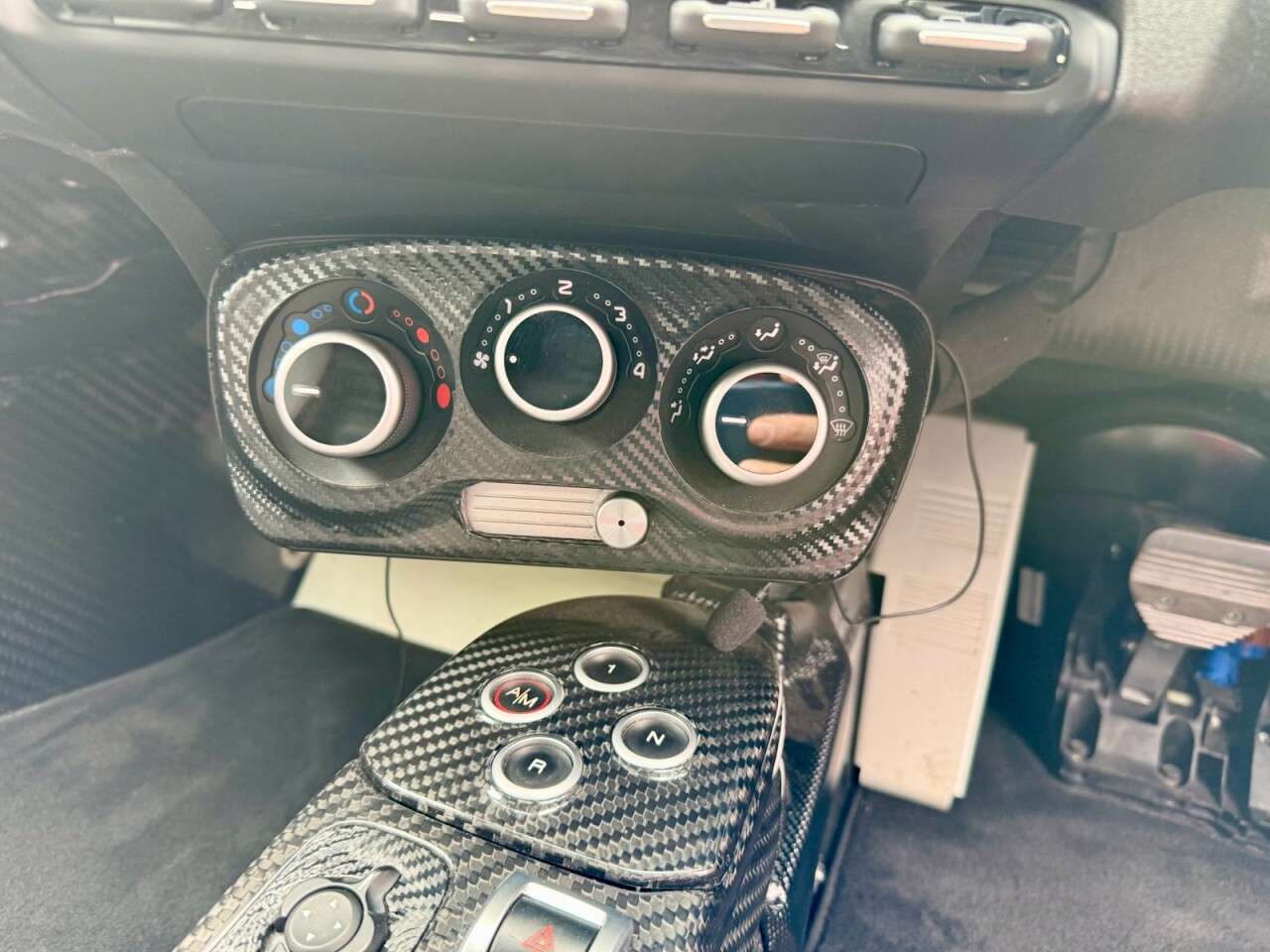 2016 ALFA ROMEO 4C 2016 ALFA ROMEO 4C