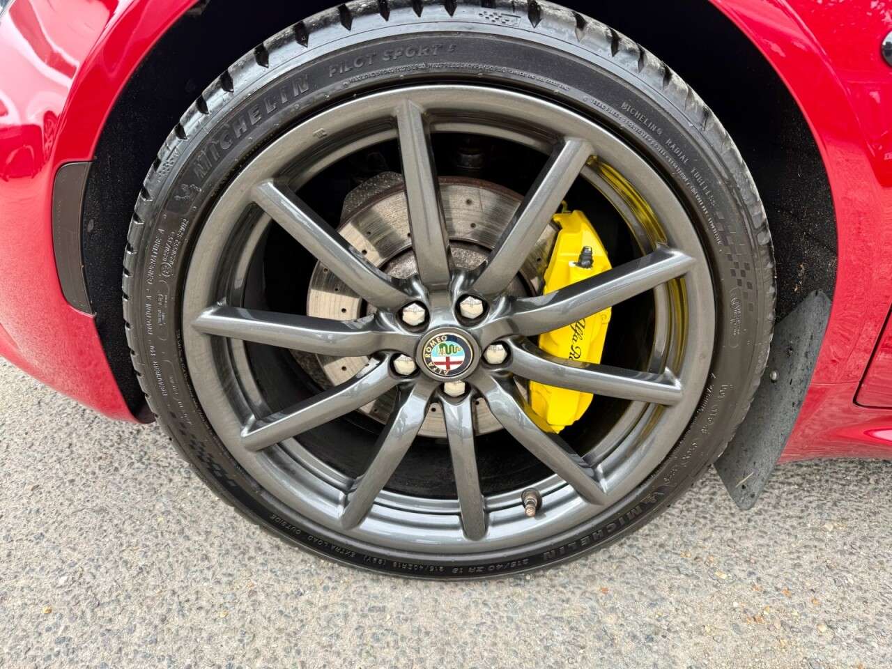 2016 ALFA ROMEO 4C 2016 ALFA ROMEO 4C