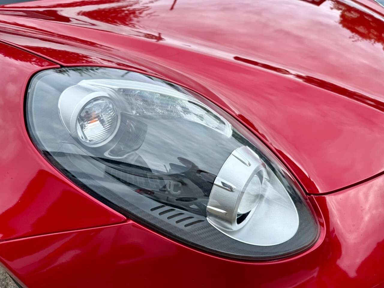 2016 ALFA ROMEO 4C 2016 ALFA ROMEO 4C
