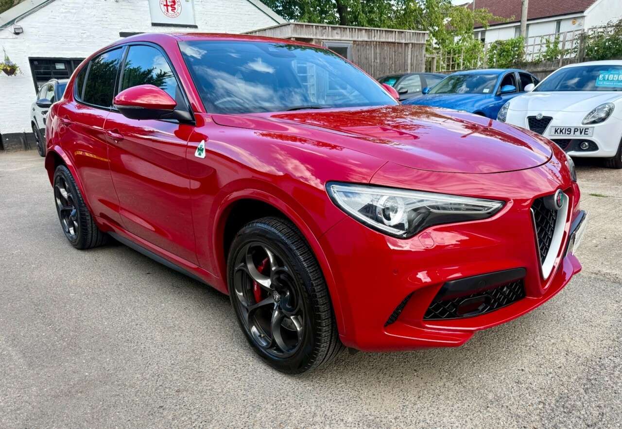 2019 ALFA ROMEO STELVIO 2019 ALFA ROMEO STELVIO