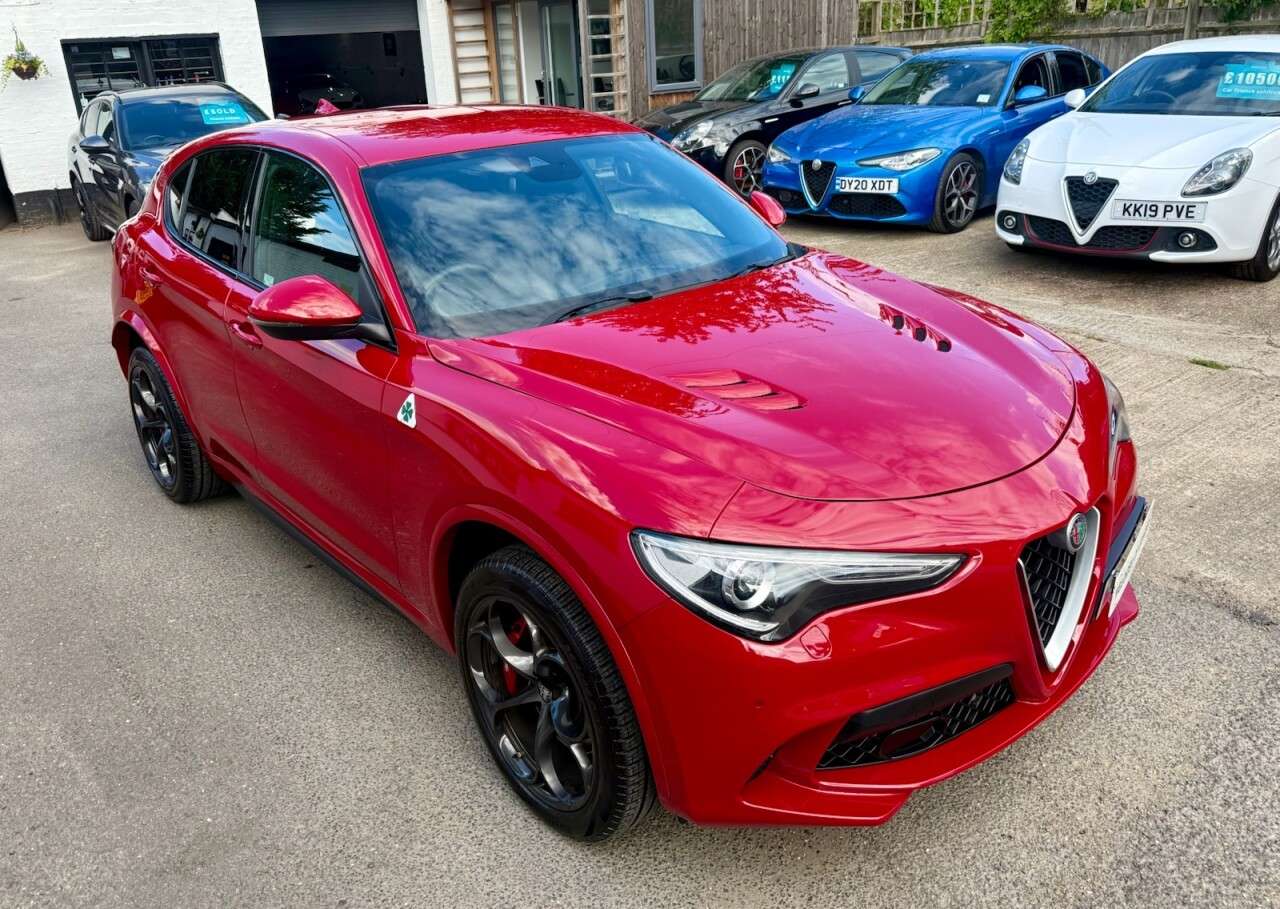 A 2019 ALFA ROMEO STELVIO 2.9 V6 Bi-Turbo Quadrifoglio SUV 5dr Petrol Auto Q4 AWD Euro 6 (s/s) (510 p A 2019 ALFA ROMEO STELVIO 2.9 V6 Bi-Turbo Quadrifoglio SUV 5dr Petrol Auto Q4 AWD Euro 6 (s/s) (510 p