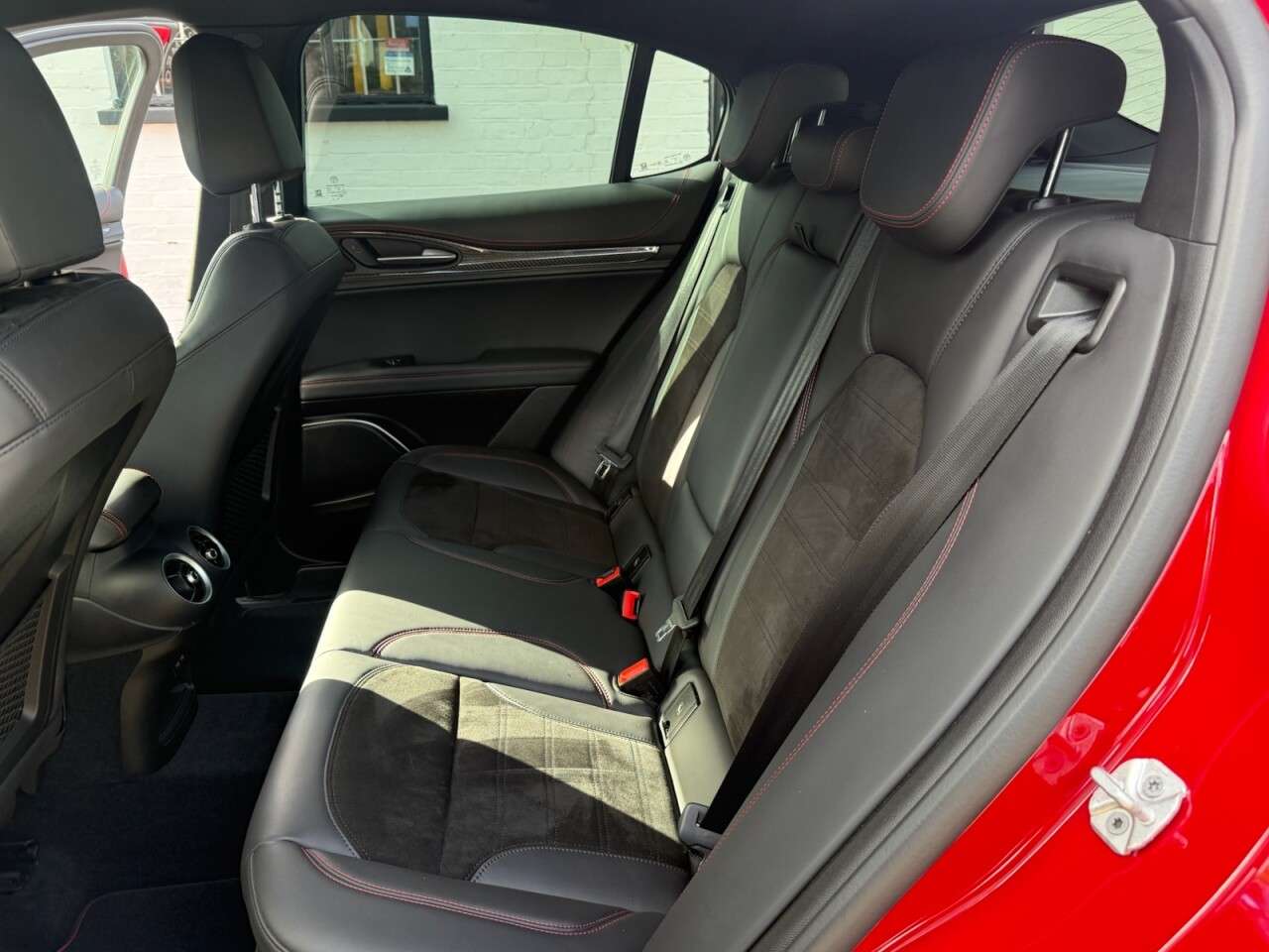 2019 ALFA ROMEO STELVIO 2019 ALFA ROMEO STELVIO