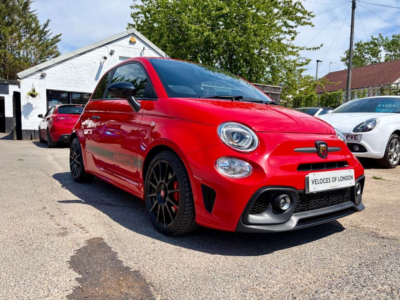 2022 ABARTH 595 2022 ABARTH 595