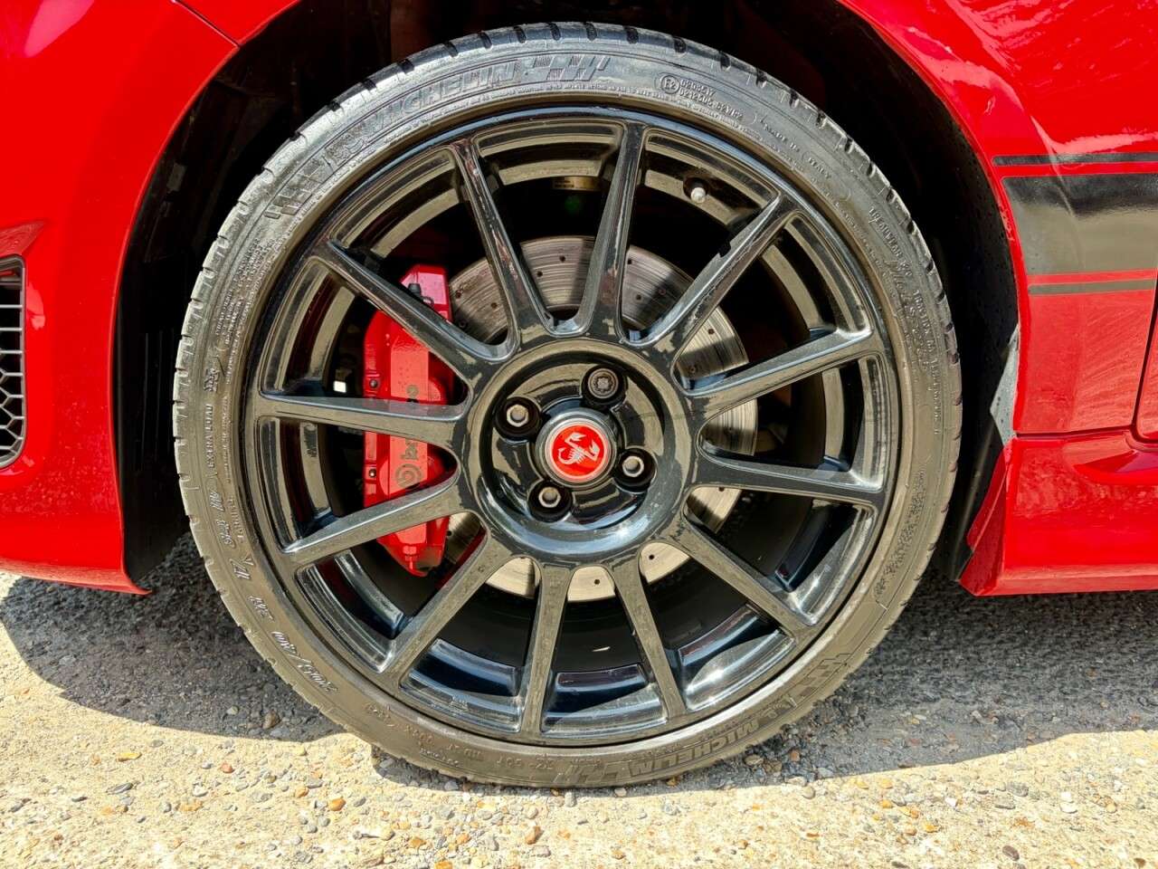 2022 ABARTH 595 2022 ABARTH 595