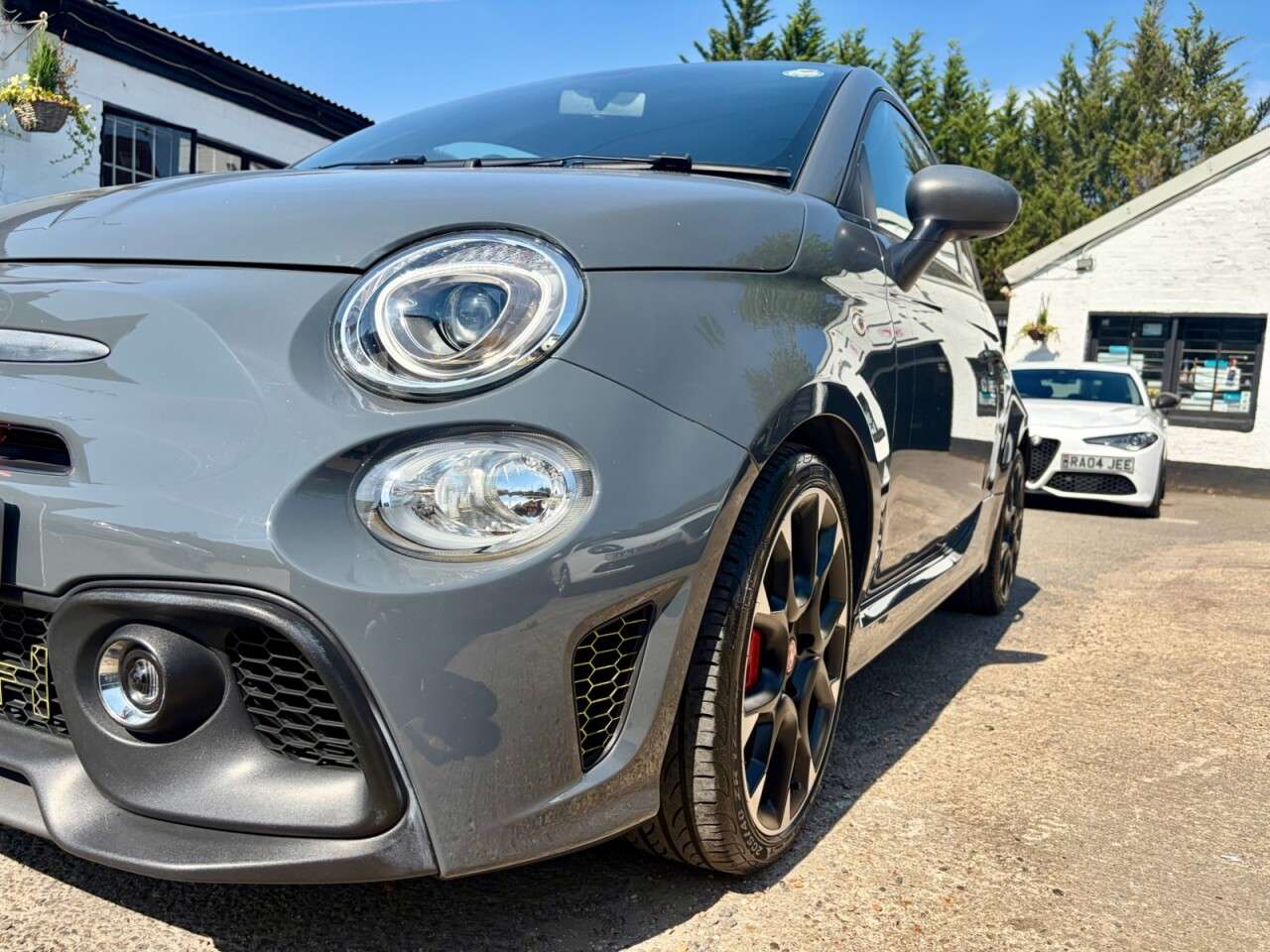 2018 ABARTH 595 2018 ABARTH 595