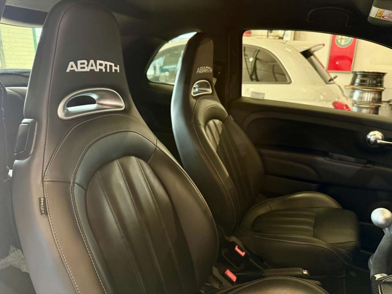 2018 ABARTH 595 2018 ABARTH 595