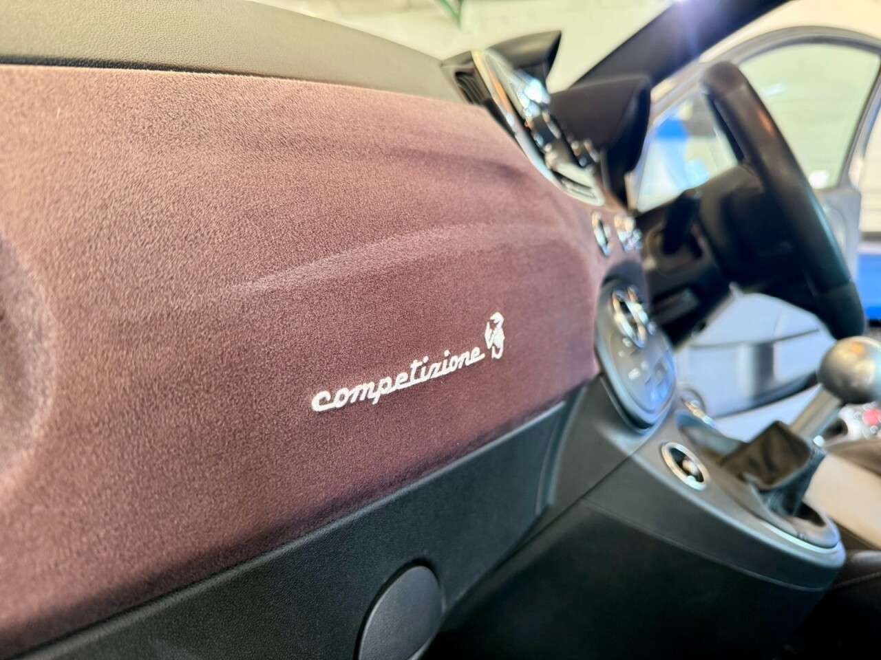 2018 ABARTH 595 2018 ABARTH 595